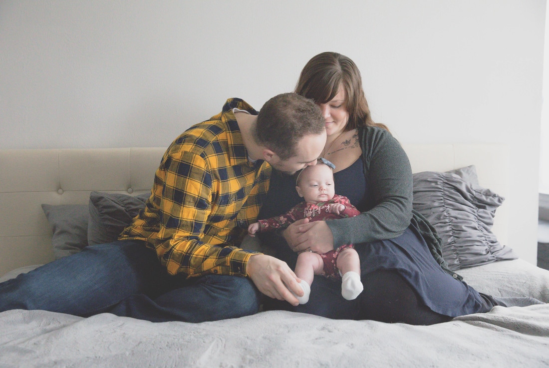 family-baby-real-life-home-photo-session-pittsburgh